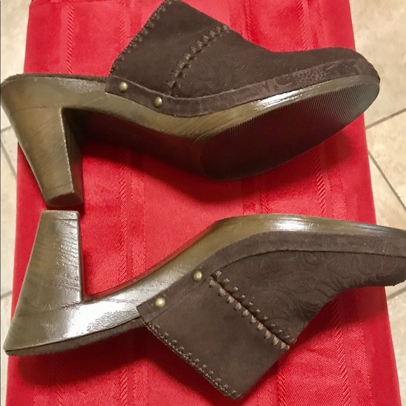 Sonoma Brown Mules 🤩🎉 - Picture 4 of 6